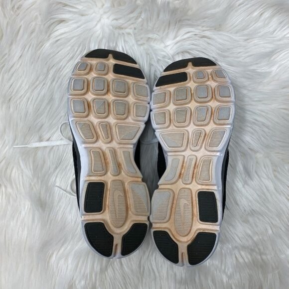 Nike Black Flex Running Shoes - Picture 7 of 8